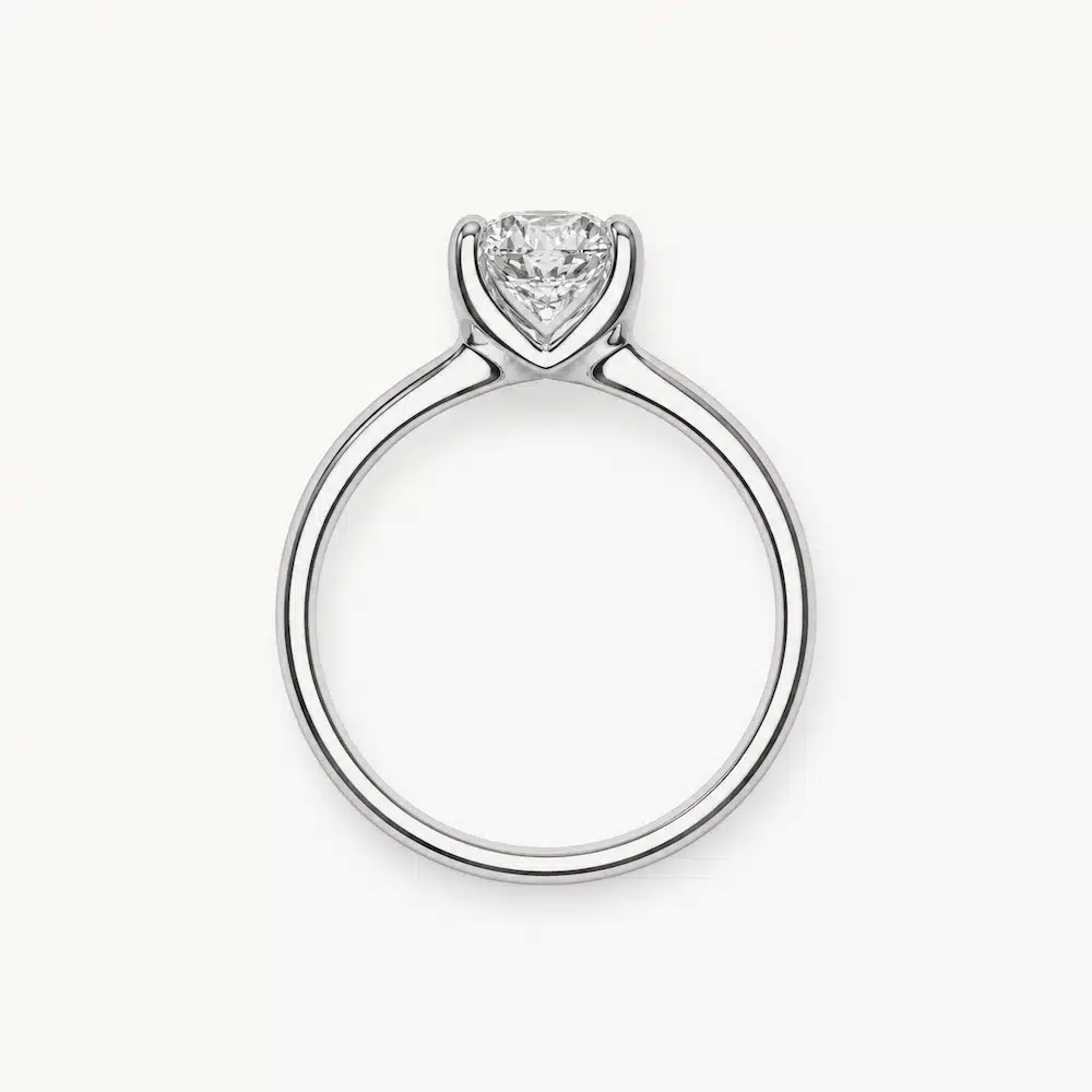 Vista frontal Solitario Vega 1,5 ct en oro blanco con diamante de laboratorio certificado por IGI