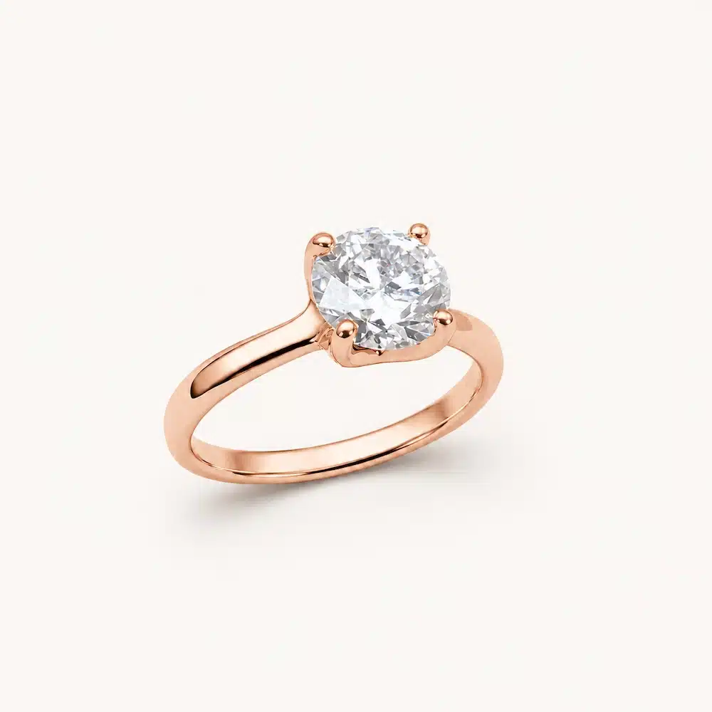 vista lateral Solitario Vega 1,5 ct en oro rosa con diamante de laboratorio certificado por IGI